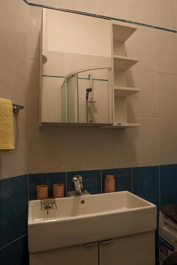 Lovran Centar, Apartman Gega
